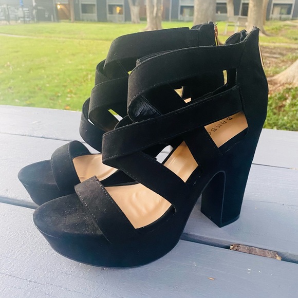 BAMBOO® Women's Simple Platform Chunky Heel Sandal, Black S/ 8.5 - Picture 3 of 14